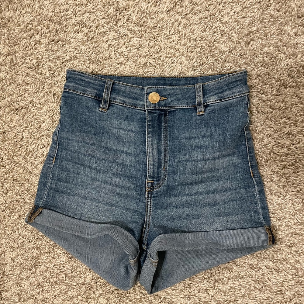 Divided Jean shorts